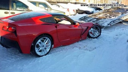 Chevrolet-Corvette-C7-Crash-2