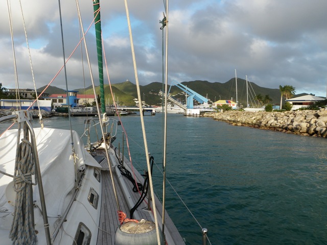[St.%2520Marteen%2520-%2520Simpson%2520Lagoon2%255B2%255D.jpg]