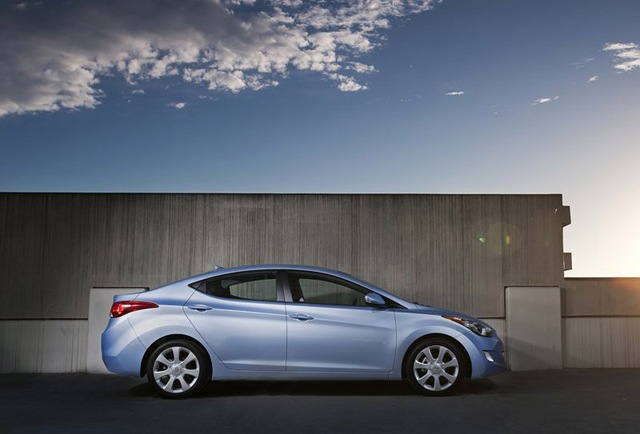 [Hyundai-Elantra-profile%255B2%255D.jpg]