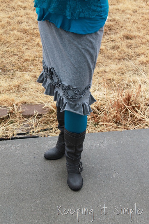 [grey%2520knit%2520ruffle%2520skirt%2520%25285%2529%255B13%255D.jpg]