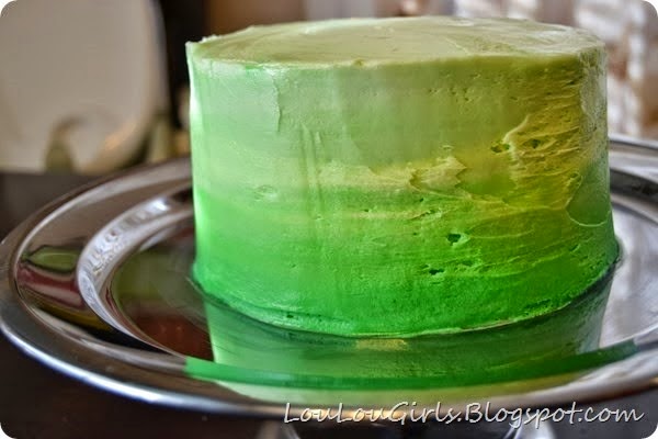 [How-to-frost-an-ombre-cake%2520%25281%2529_thumb%255B3%255D.jpg]