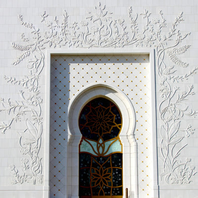 Sheikh Zayed Grand Mosque (Arabic: ) in Abu Dhabi is the largest mosque in the United Arab Emirates and the eighth largest mosque in the world. I will be posting a set of 13 shots taken of this amazing architecture.<br> © Tarek S.<br>Photo selected by <a href="http://bitofinspiration.com"> bitofinspiration.com</a>. <br>For link to original source visit <a href="http://www.flickr.com/photos/49481268@N03/5191609541" >flickr </a> 5191609541.jpg