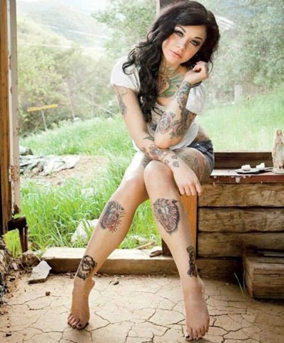 [hot-women-tattoos-46%255B3%255D.jpg]