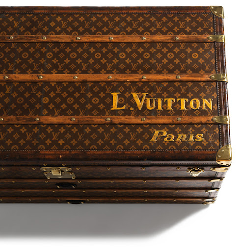 Notice the detail that had to have gone into the creation of this 1906 ladies' trunk. Notice the detail that had to have gone into the creation of this 1906 ladies' trunk.
