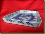 Nampan keramik motif pemancing - samping1 Nampan keramik motif pemancing - samping1