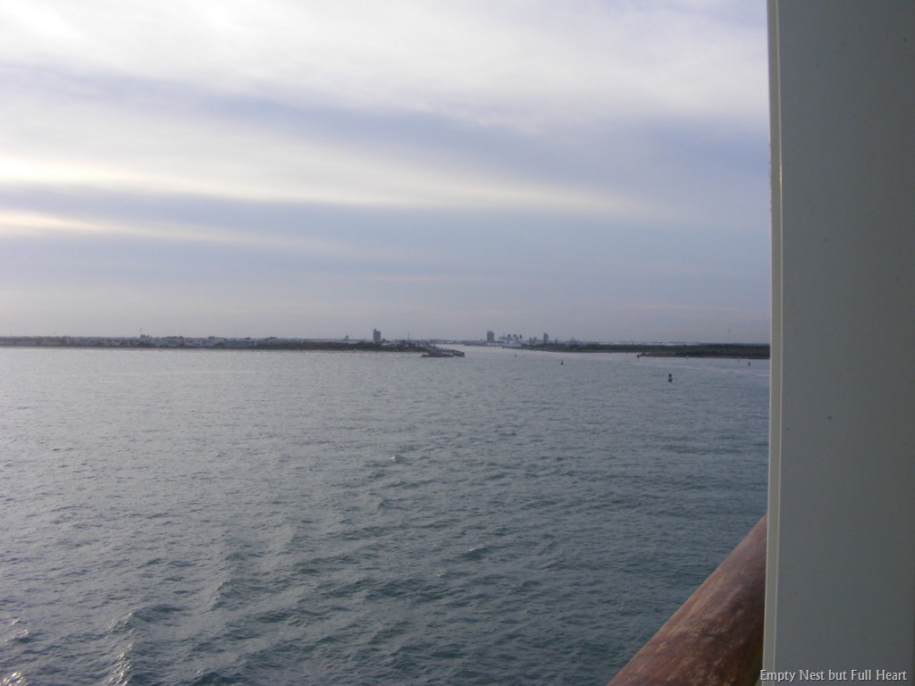 [Cruise--Orange-Beach---January-2012-%255B11%255D.jpg]