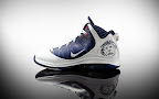 nike lebron 7 ps gr white navy red 6 02 Nike Air Max LeBron VII (7)   White/Navy/Gold Sample Actual Photos