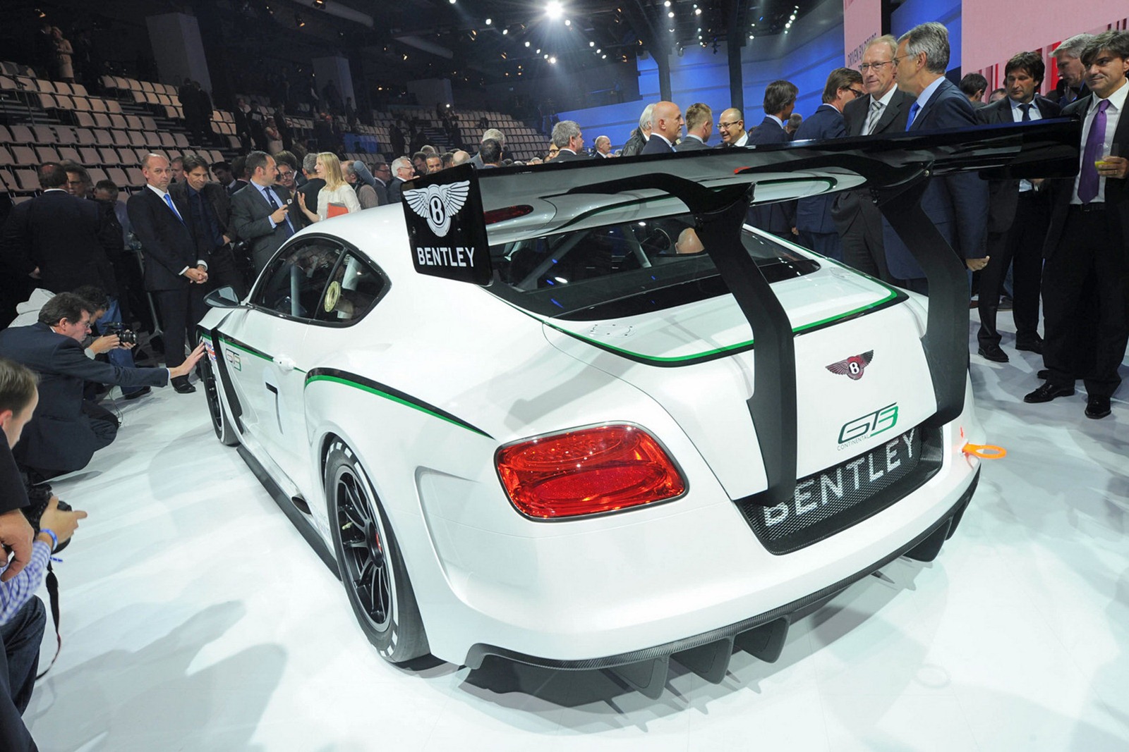 [Bentley-GT3-3%255B2%255D.jpg]