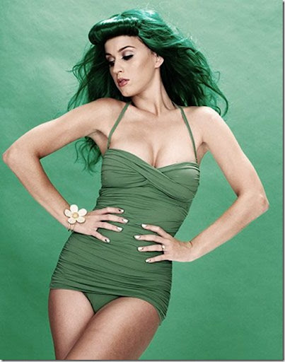 Katy Perry Shows Off Her Green Camel Toe 6 Photos 
