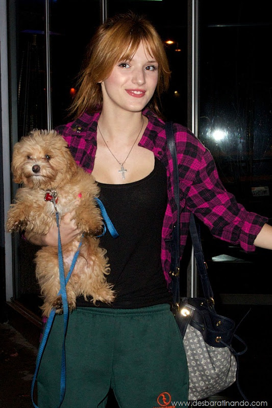 bella-thorne-sexta-proibida-sensual-sexy-sedutora-novinha-desbaratinando (440) bella-thorne-sexta-proibida-sensual-sexy-sedutora-novinha-desbaratinando (440)