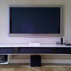 Three speakers cover the entire electronic system, except A / V amplifier and a Blu ray disc. All devices are controlled by remote controller Philips Pronto Wi-Fi. Three speakers cover the entire electronic system, except A / V amplifier and a Blu ray disc. All devices are controlled by remote controller Philips Pronto Wi-Fi.