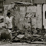 Habitations détruites à Shanghai - La récolte de gravas
