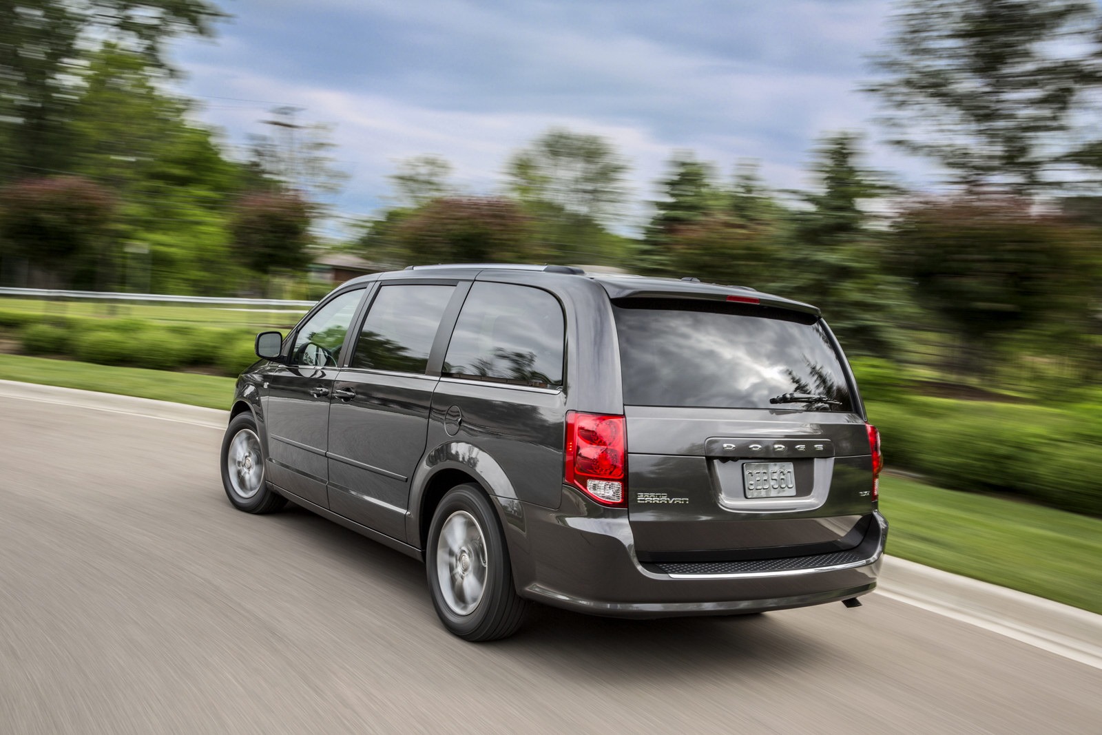 [2014-Dodge-Grand-Caravan-30th-Anniversary-8%255B2%255D.jpg]
