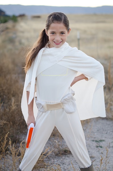 Megan costume-9
