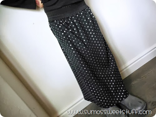30 Minute Maxi Skirt at www.SumosSweetStuff.com - Make this maxi in 30 minutes or less! #sewing