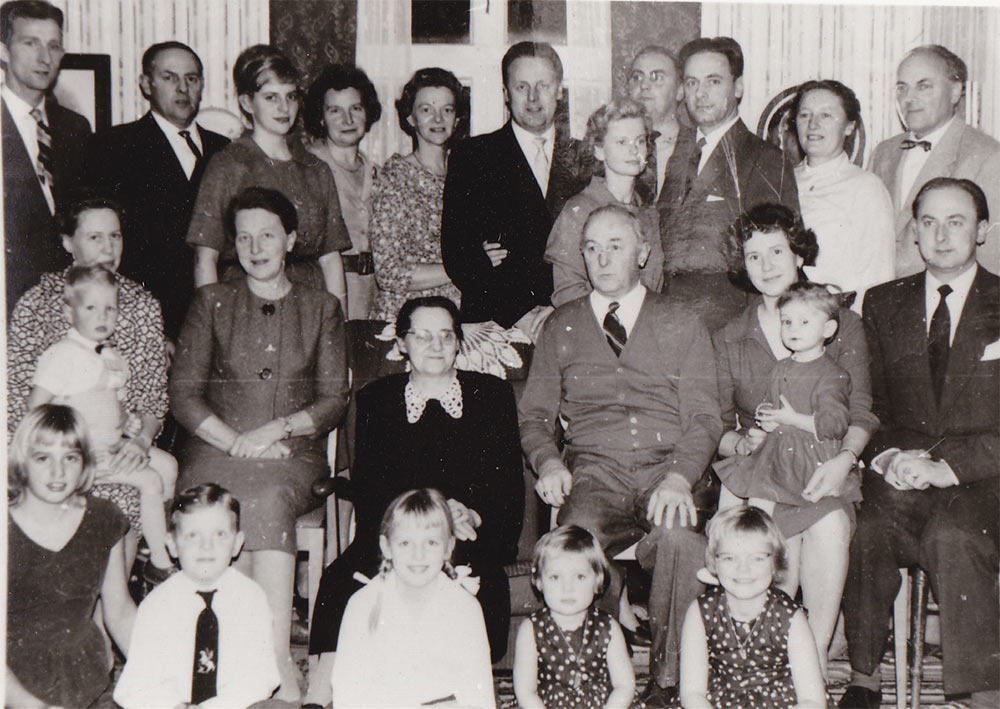[1958kanske_farmoralla%255B3%255D.jpg]