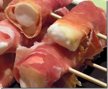 Spiedini di mela prosciutto e yogurt 