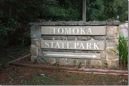 Tomoka-Sign