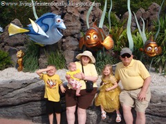 [Disney%25202011%2520325%255B3%255D.jpg]
