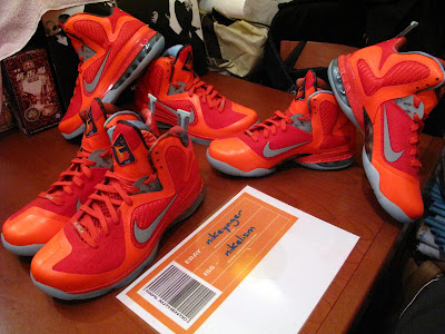 Your Nike LeBron 9 Galaxy Will Glow in the Dark! nike lebron 9 gr galaxy allstar 5 11 Your Nike LeBron 9 Galaxy Will Glow in the Dark!