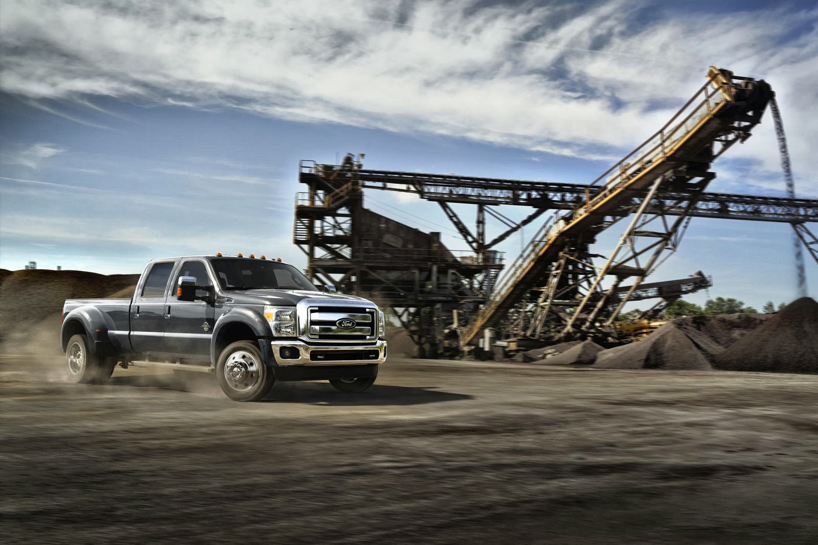 [2015-Ford-F-450-SuperDuty-1%255B3%255D.jpg]