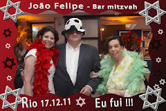 Fotos do evento João Felipe - 17.12.11. Foto numero 42 da Social Click Fotografia Digital, do Rio de Janeiro, RJ, que faz fotos divertidas, fotos malucas, fotos com fantasias, fotos na hora, fotografia maluca, fotografia divertida com molduras personalizadas. fotos divertidas malucas foto maluca animadas animado rj rio de janeiro divertida fantasia animada casamentos bodas casamento fotografia