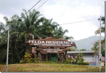 sungai-klah-hot-spring-trolak-perak-felda-residence-hot-springs-perak-malaysia-spa