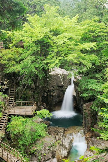竜神の滝