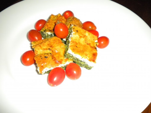 Listener's Laurie's spinach torta. Don't the tomatoes look great? Listener's Laurie's spinach torta. Don't the tomatoes look great?