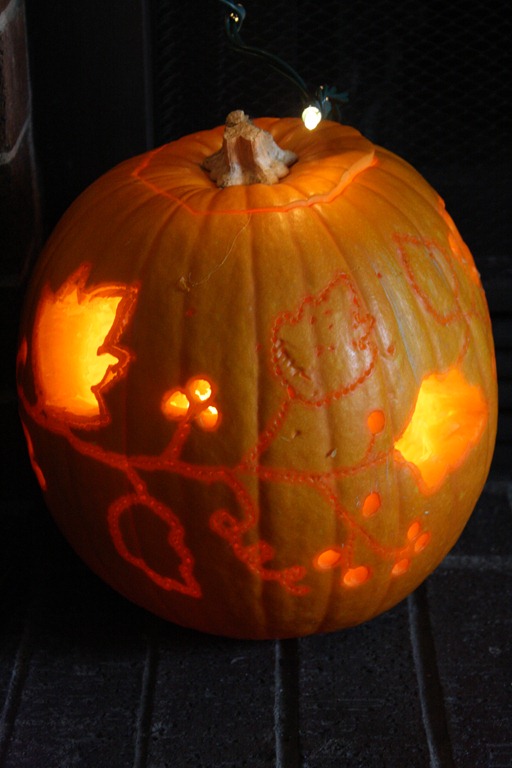 [pumpkincarving%2520013%255B4%255D.jpg]