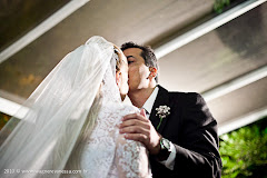 Fotos do evento Fernanda e Renato. Foto numero 28. Fotografia (fotografias) dos fotógrafos de casamento Wagner e Vanessa que fazem fotos de casamento (fotografia de casamento) no melhor estilo do fotojornalismo em Niterói, RJ, e outras cidades do Rio de Janeiro. fotos casamento niterói de rj festa rio janeiro niteroi festas para casamentos foto fotojornalismo fotografia noiva ornamentaçao penteados simples decoraçao fotógrafo eventos