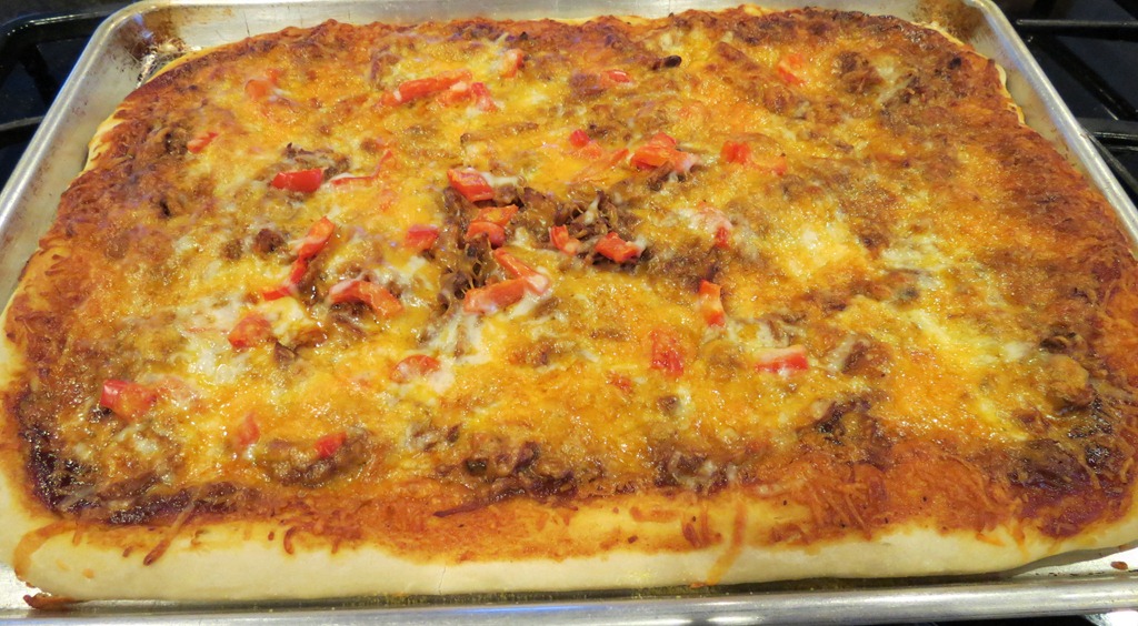 [BBQ%2520Pulled%2520Pork%2520Pizza%25203%255B4%255D.jpg]