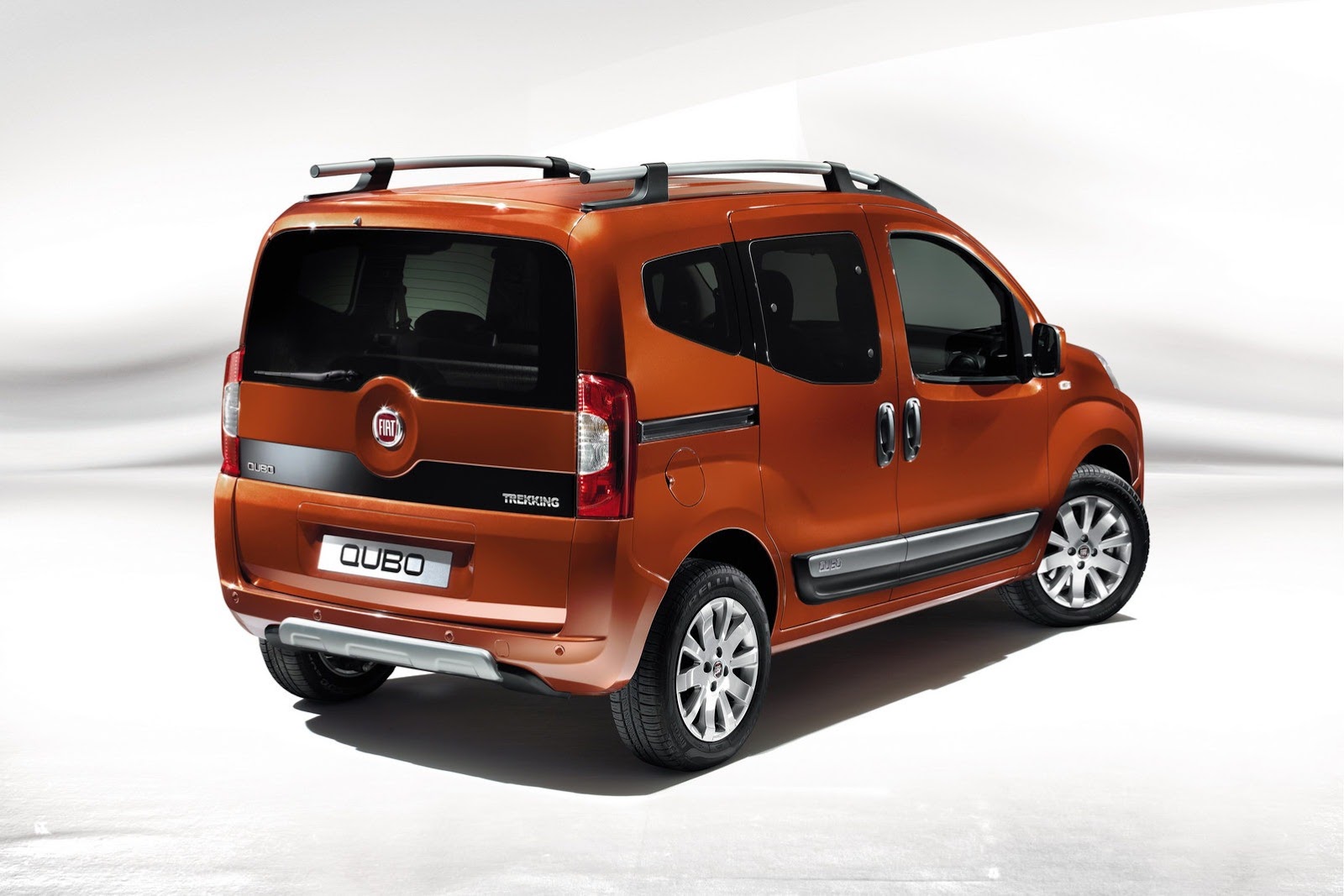[Fiat-Quobo-2%255B2%255D.jpg]
