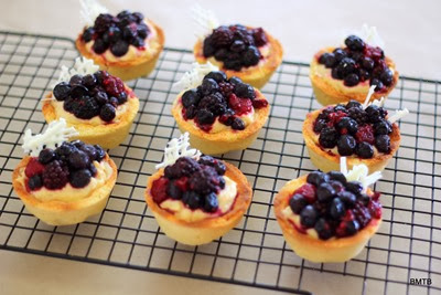 Berry Tarts by Baking Makes Things Better (3)