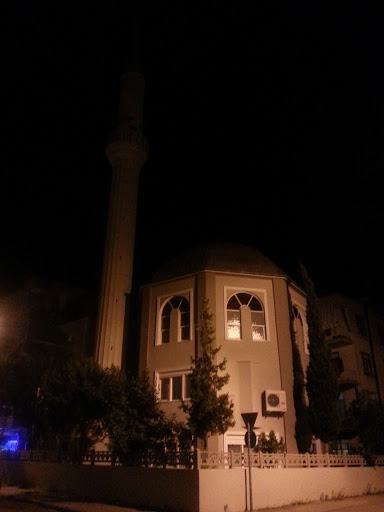 Aziz Doğan Camisi