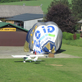 Polet z balonom na Dolenjskem (110508)