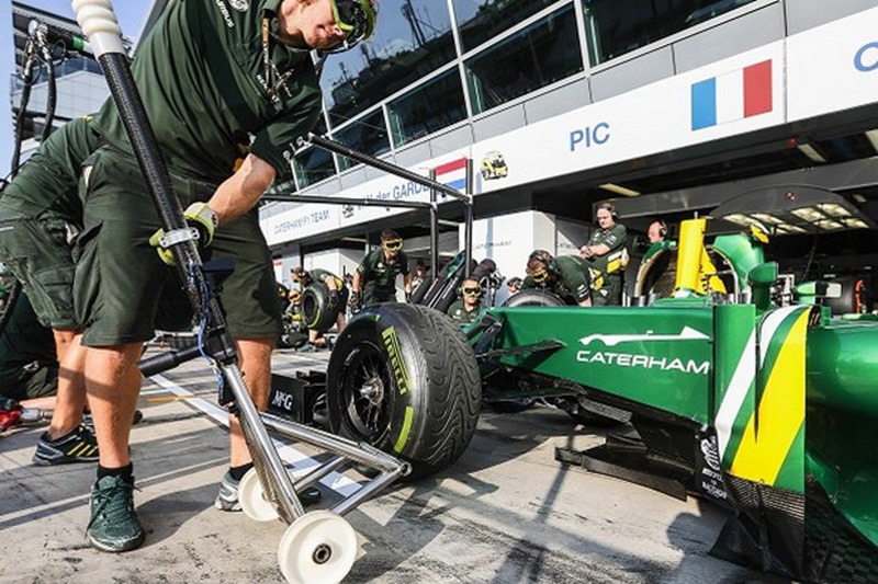 [Caterham-New-Sports-Car-5.jpg]