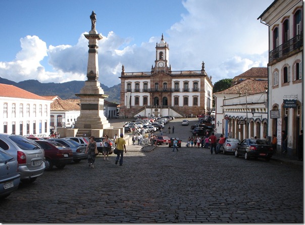 236 - OURO PRETO - MG. PRAA TIRADENTES 19-12-06