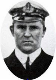 Titanic Voyager - Patrick Stenson Charles%252520Lightoller