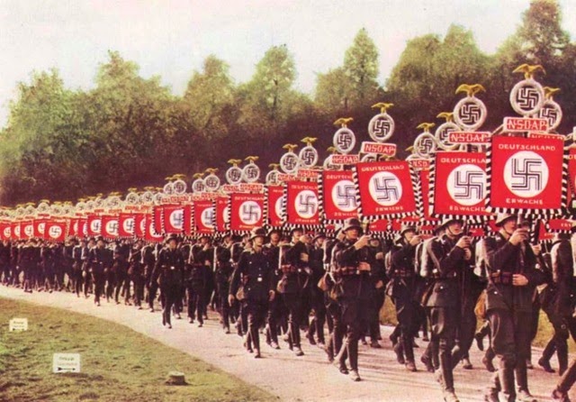 [Nazis%2520on%2520parade.%255B10%255D.jpg]