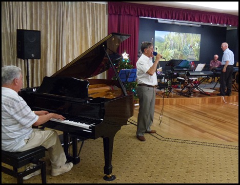 Closing-in on midnight and the band played on... Jim Nicholson on grand piano, Len Hancy on jazz vocals, John Perkin on Korg Pa3x keyboard and event organizer, Peter Brophy controlling things.