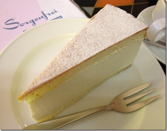 Käsesahnetorte Käsesahnetorte