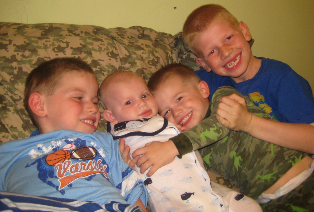 [TheBoys_April2012_%2520120%255B6%255D.jpg]