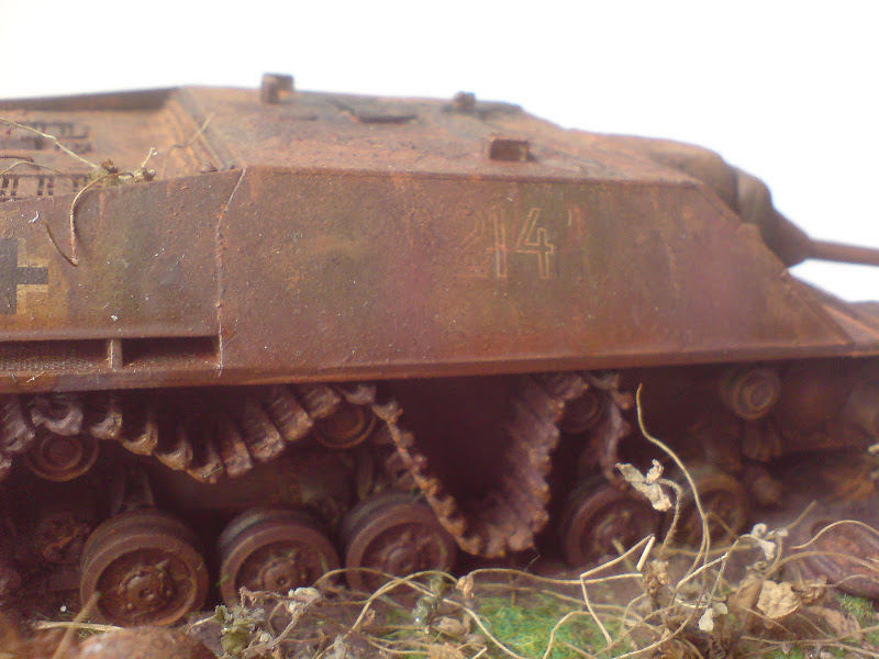 Jagdpanzer%252520lV%252520wrak%252520109.jpg