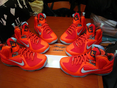 Your Nike LeBron 9 Galaxy Will Glow in the Dark! nike lebron 9 gr galaxy allstar 5 09 Your Nike LeBron 9 Galaxy Will Glow in the Dark!