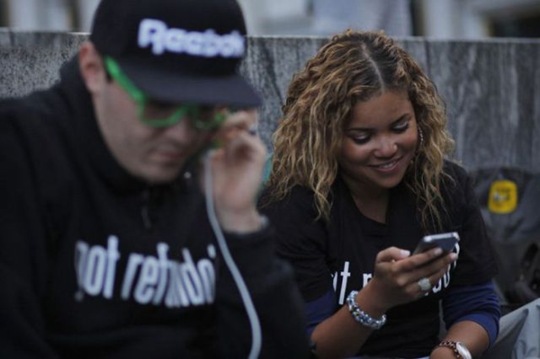 [iphone-5-fanatics-4%255B2%255D.jpg]