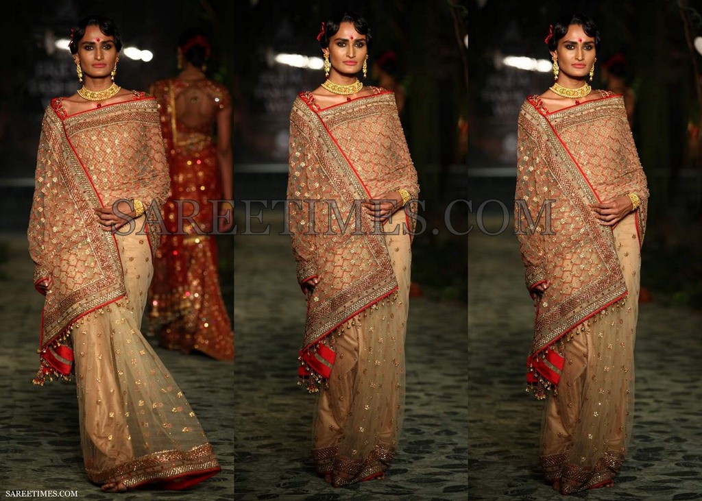 [Tarun_Tahiliani_Cream_Bridal_Saree%255B9%255D.jpg]
