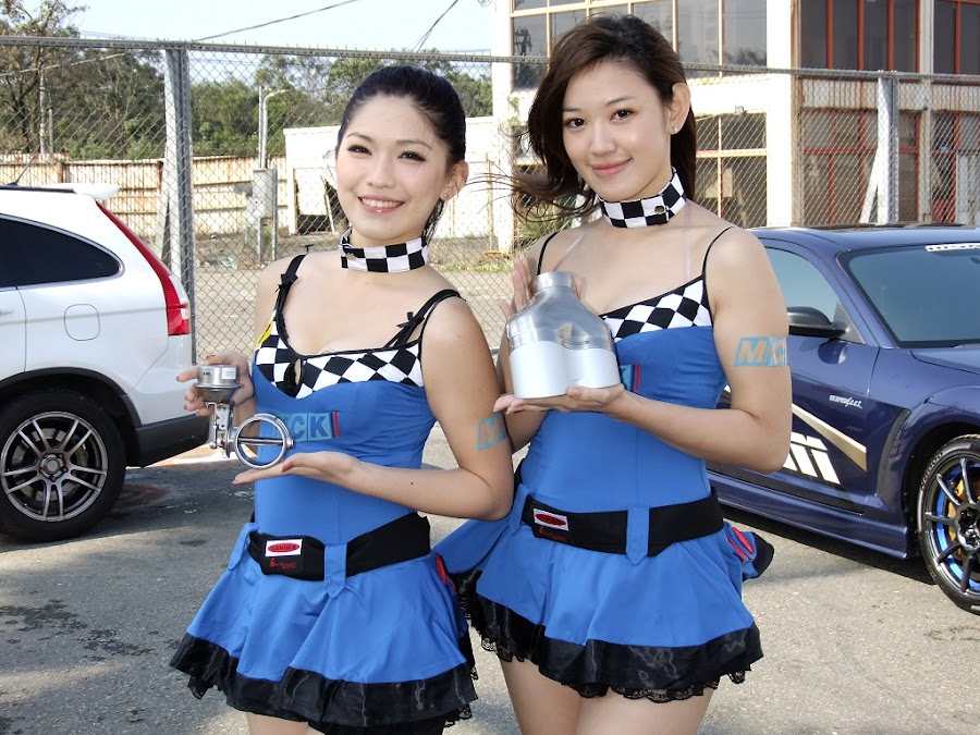 http://lh4.ggpht.com/-Fp-1tMsi1D8/TspCkwhG4CI/AAAAAAAAAPk/wtkDo4e7usk/s900/%25255BMCK%25255D%252520DSCF0834P29.jpg