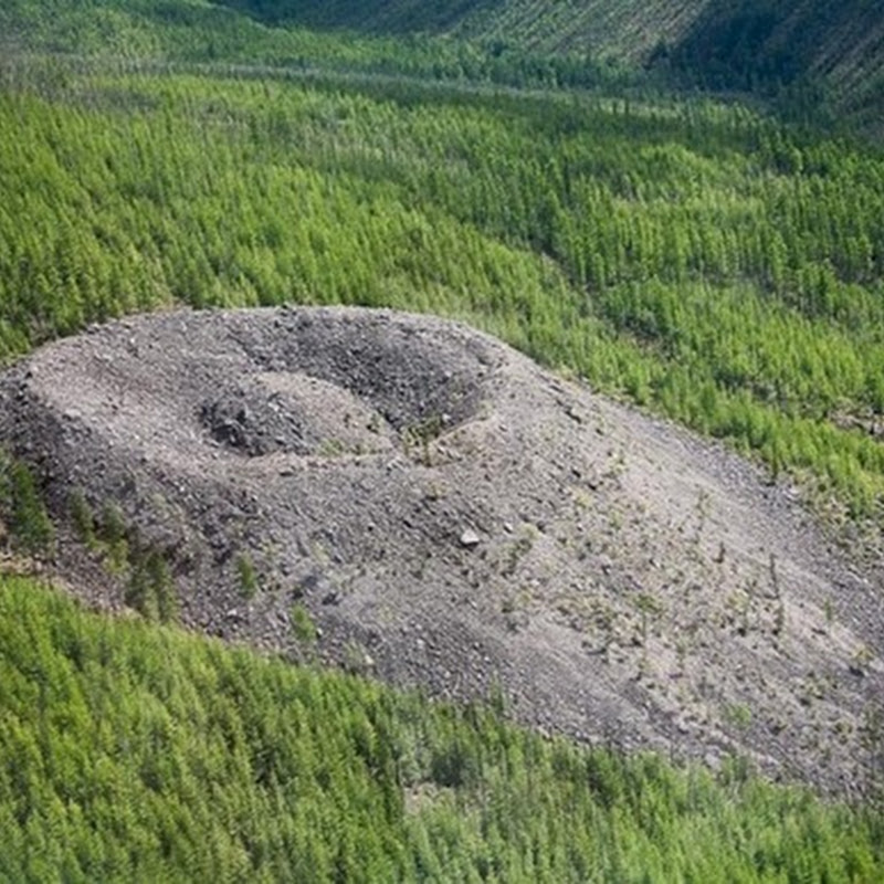 Патомский кратер: Гнездо огненного орла