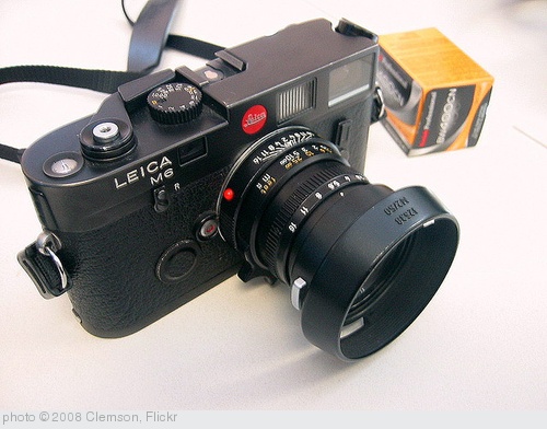 'Leica M6 + Leitz Summicron-M 50mm 1:2' photo (c) 2008, Clemson - license: http://creativecommons.org/licenses/by/2.0/